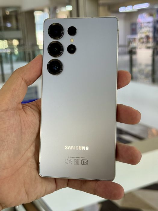 Samsung S25 ultra 256 гб