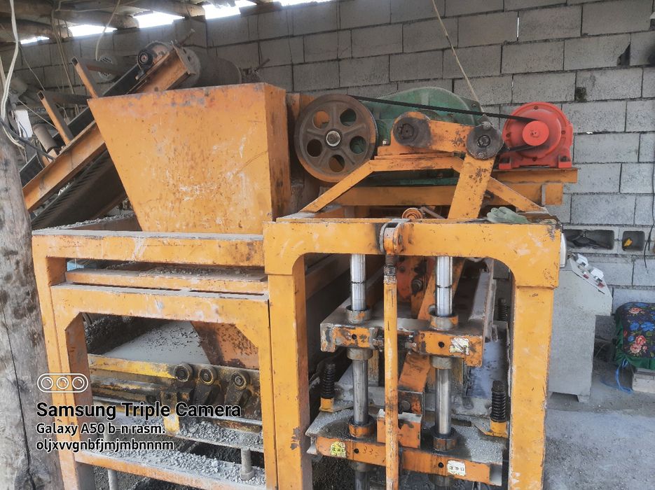 Shlakablok apparati sotiladi