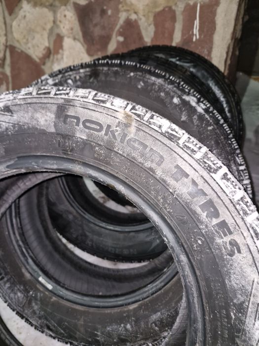 Продам шины зима