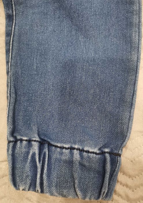 Нови спортни дънкови панталони