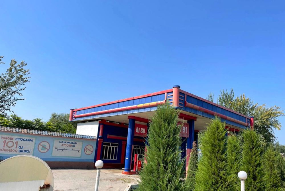 Заправка сотилади 12 сотих йер майдони! Нархи 85 000$. Манзил Кува т