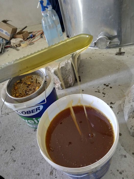 Miere de albina NATURALĂ