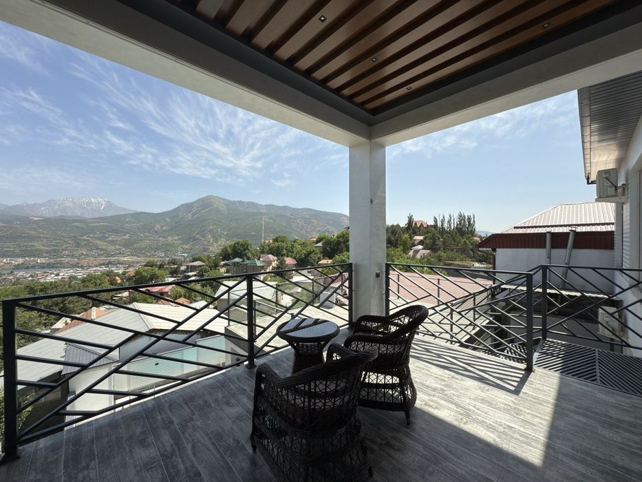 Срочно! Хумсон, Продаётся Hi-tech дача с потрясающим видом на горы