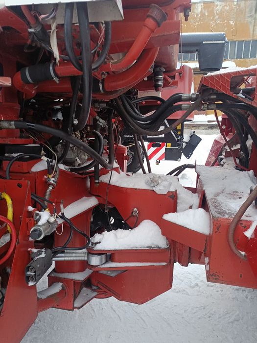 Трактор Кировец К744