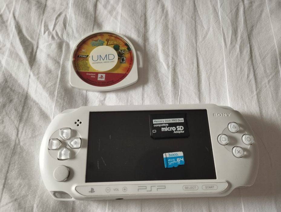 Psp Street прошитая полный комплект