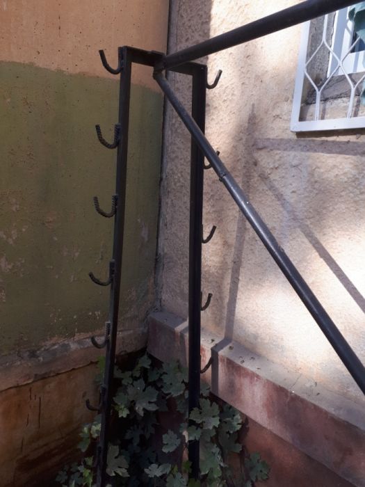 Вешалка На строй магазин