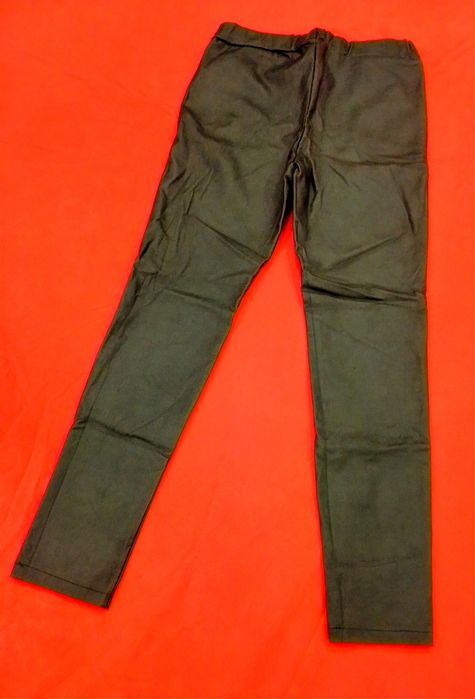 Черен Панталон Имитация На Кожа