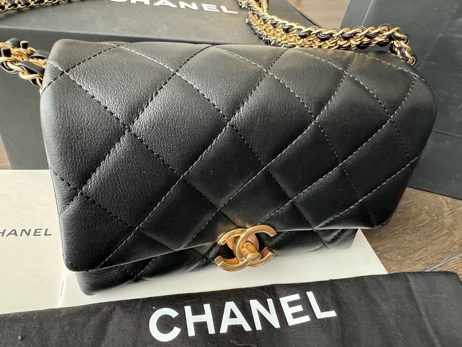 Geantă de umăr CHANEL