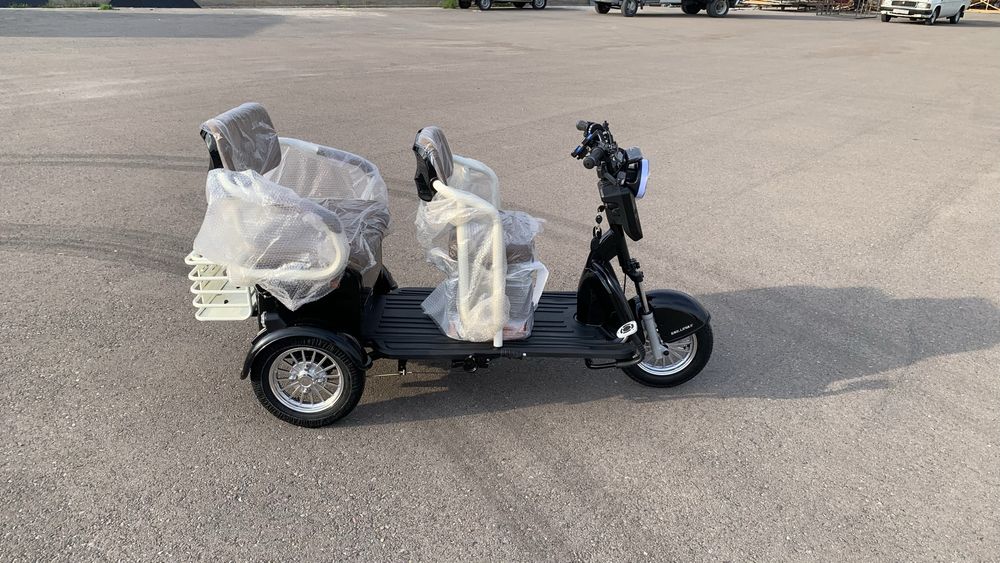 Skuter, tritsikl, muravey, riksha.