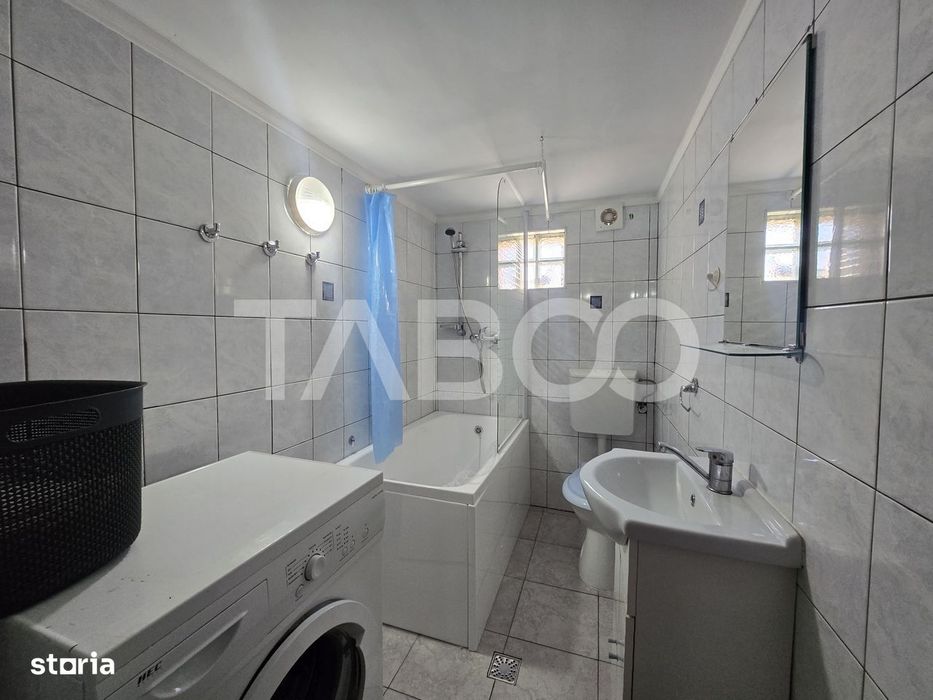 Apartament 2 camere de inchiriat decomandat 60 mp zona Lupeni Sibiu