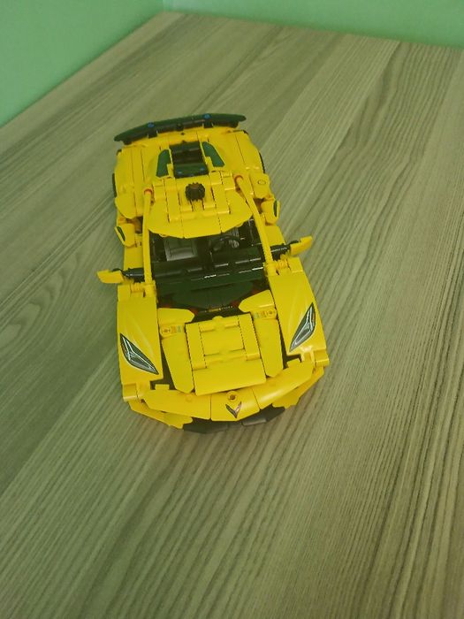 Vând lego technic Chevrolet‼️‼️