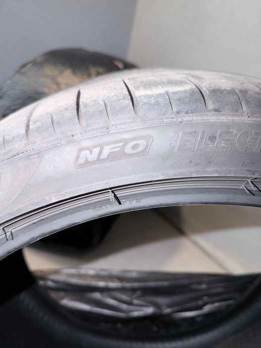 Pirelli PZero 305/30/21 - летни - NF0 - хомологация Порше