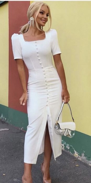 Продаю платья