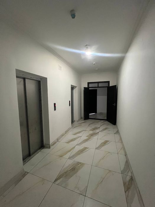 Сотилади 2-хонали Сергели Спутник 16-а