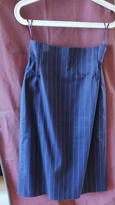 Дамски бизнес костюм пола + сако