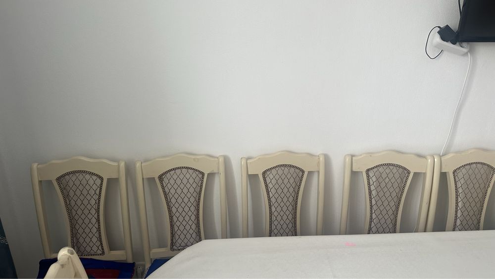 Стулья для гостиной