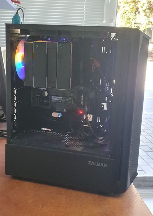 Мощна AM5 конфигурация с Ryzen 9 7950X3D