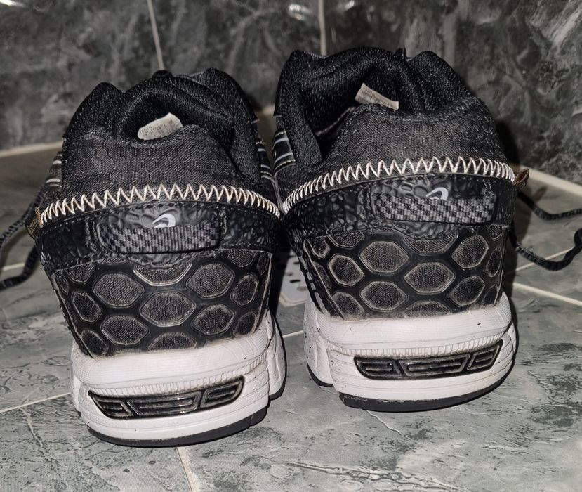 Кроссовки Asics Размер 43