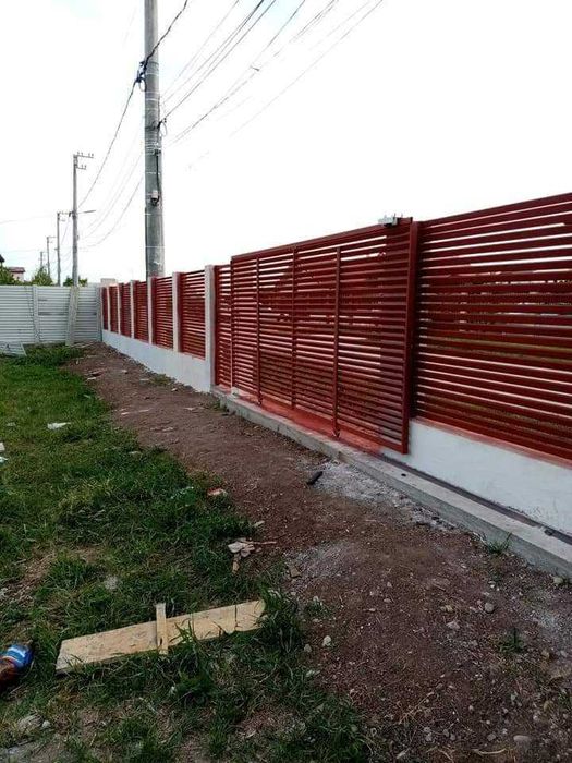 Garduri din sipca metalica, panou stil jaluzele, tabla, plasa si BCA
