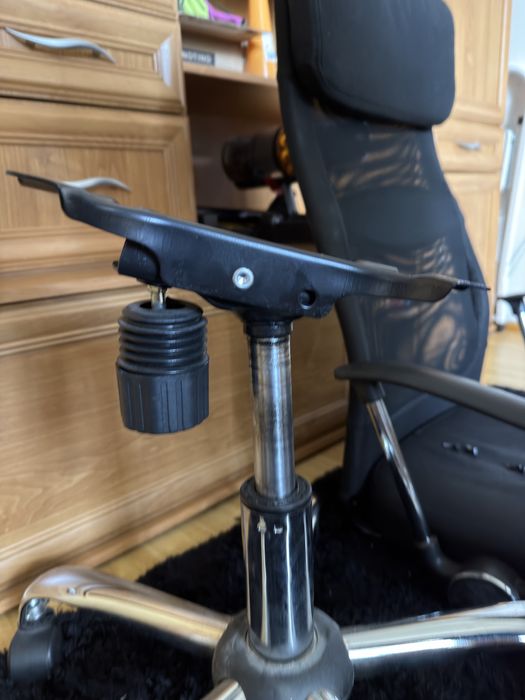 scaun de birou partial defect