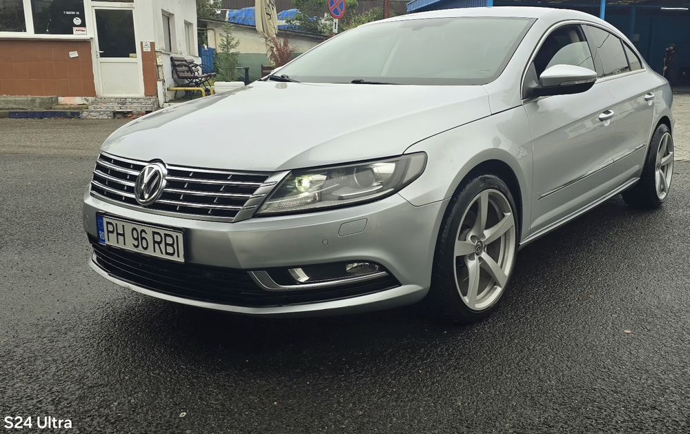 VOLKSWAGEN Passat CC