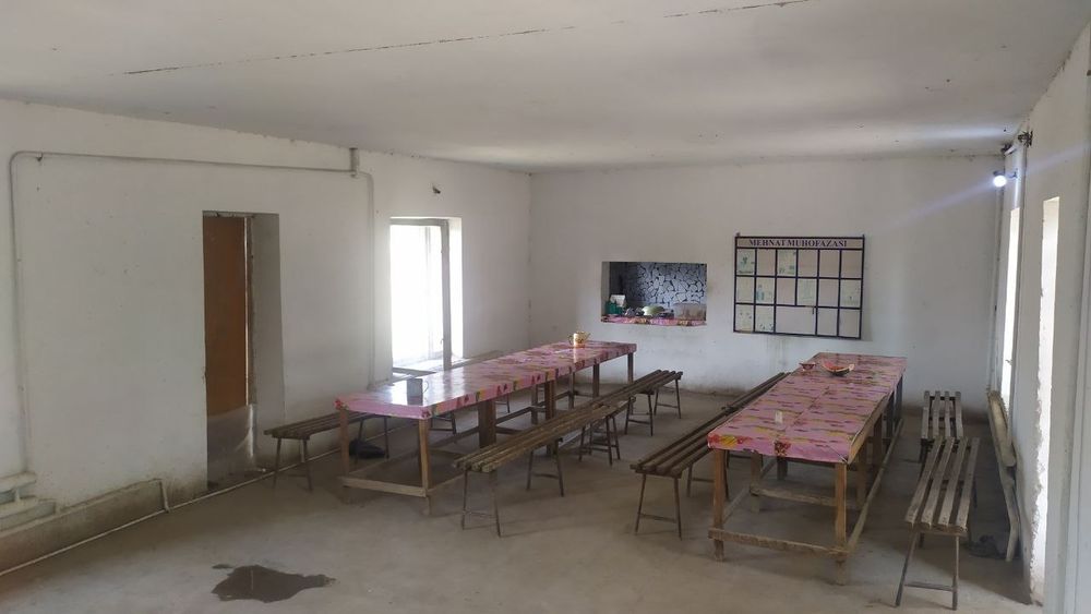 Чинозда ишлаб чикаришга жой сотилади.4гектар