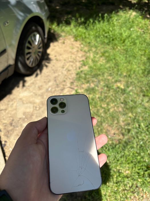 Vand Iphone 12 pro