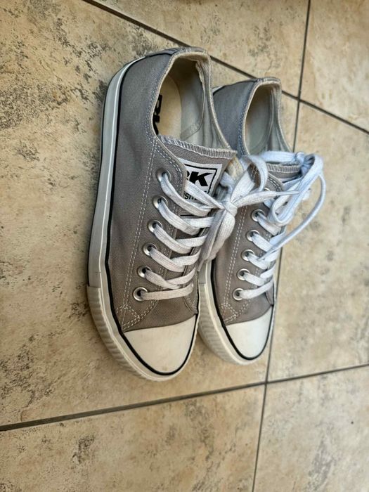 Обувки ,чехли,маратонки,сандали