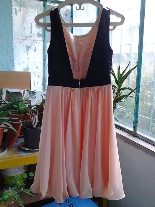 rochie dantela si tul + rochie culoarea piersicii