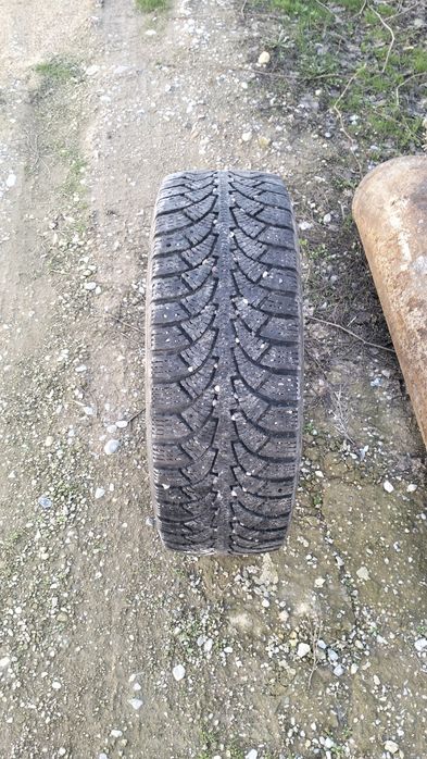 Шина с дискам в хорошем состоянии