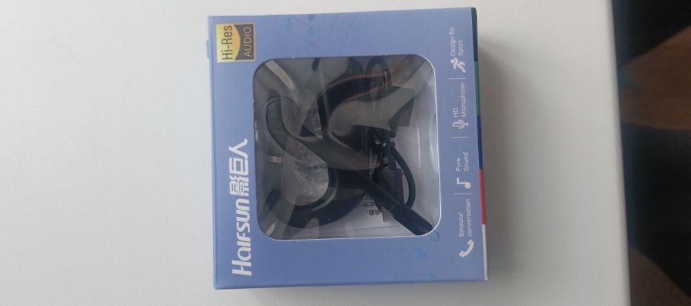 Наушник безпроводной