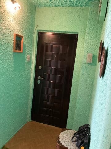 Proprietar vând Apartament 3 camere Reșita