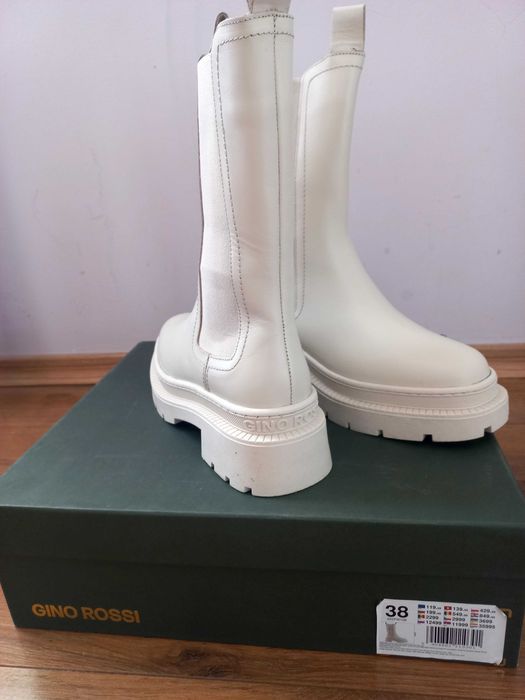 Боти Gino Rossi БЕЖОВ