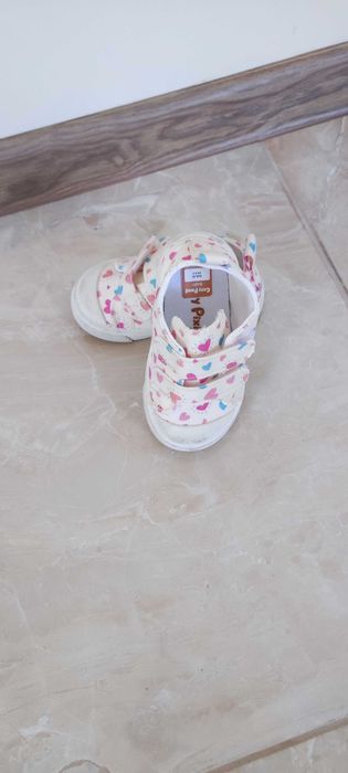 Детски обувки за момиче