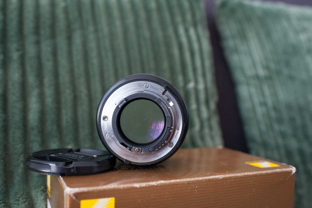 Nikon 85mm f1,8D