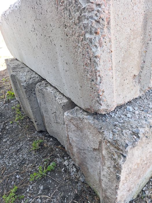 Продам блоки       .