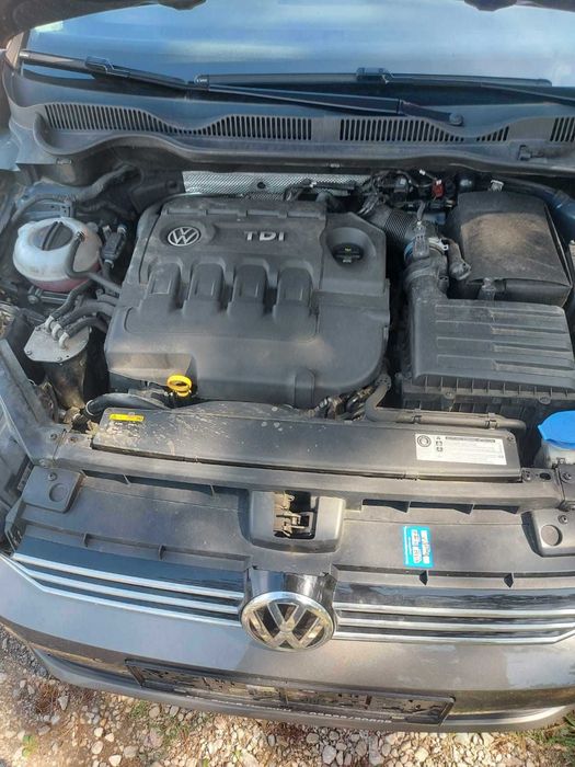 Dezmembrez Vw Sportsvan 1.6 Tdi CXXA 90 cai 118.000 km