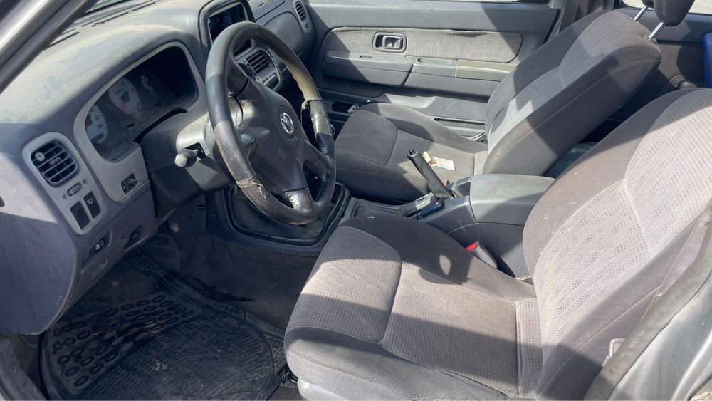 Nissan Navara D22