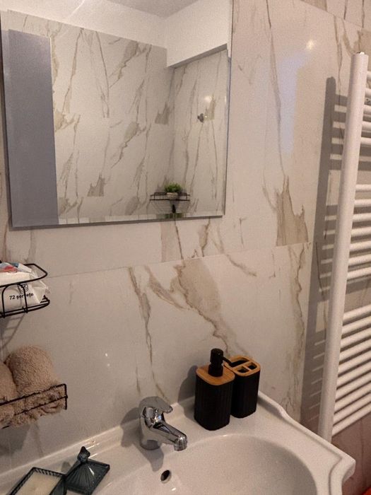 Apartament 2 camere, prima închiriere, loc de parcare inclus