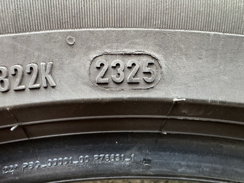 Автомобилни гуми 235 45 18 PIRELLI