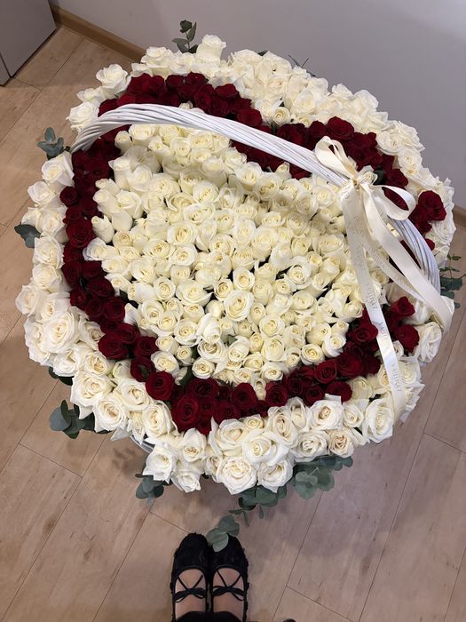 Букет из 301 розы