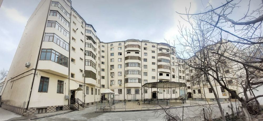 Новостройка , коробка  124 м2 в микрорайоне ориентир Арка