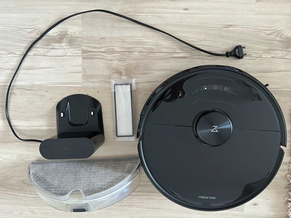 vând roborock s6 maxv