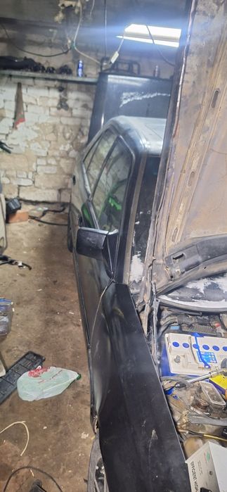 Мерседес в разбор 124