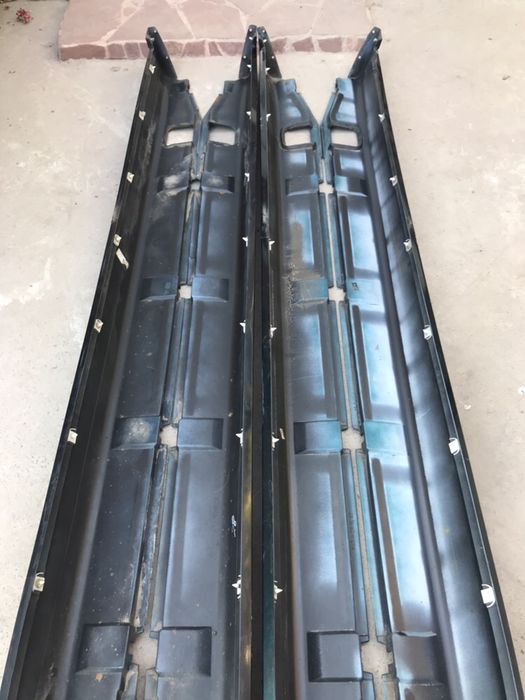 Пороги пластиковые BMW e34