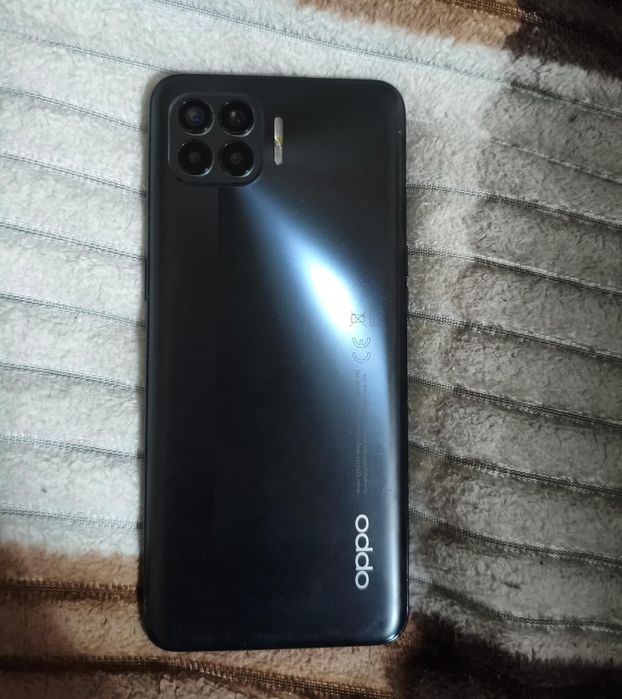 Продам Oppo reno 4