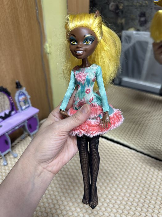 Продам куклу монстр хай!