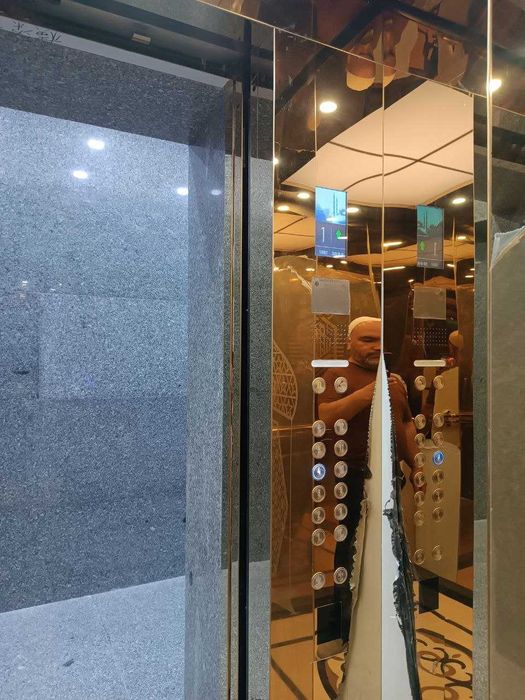 Farg'ona shahar markazidagi uy sotiladi, novostroyka