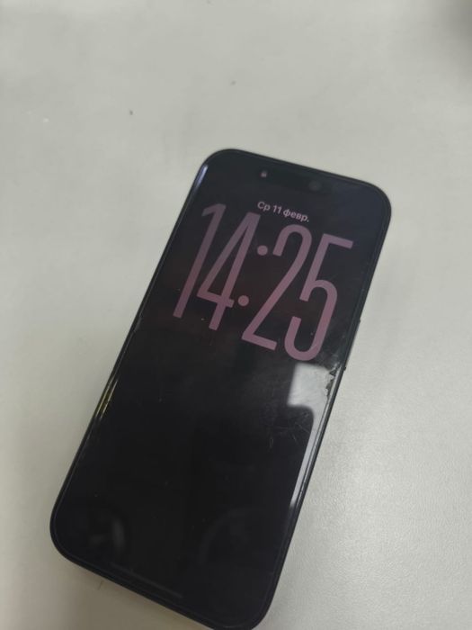 Продам айфон 15 про 256