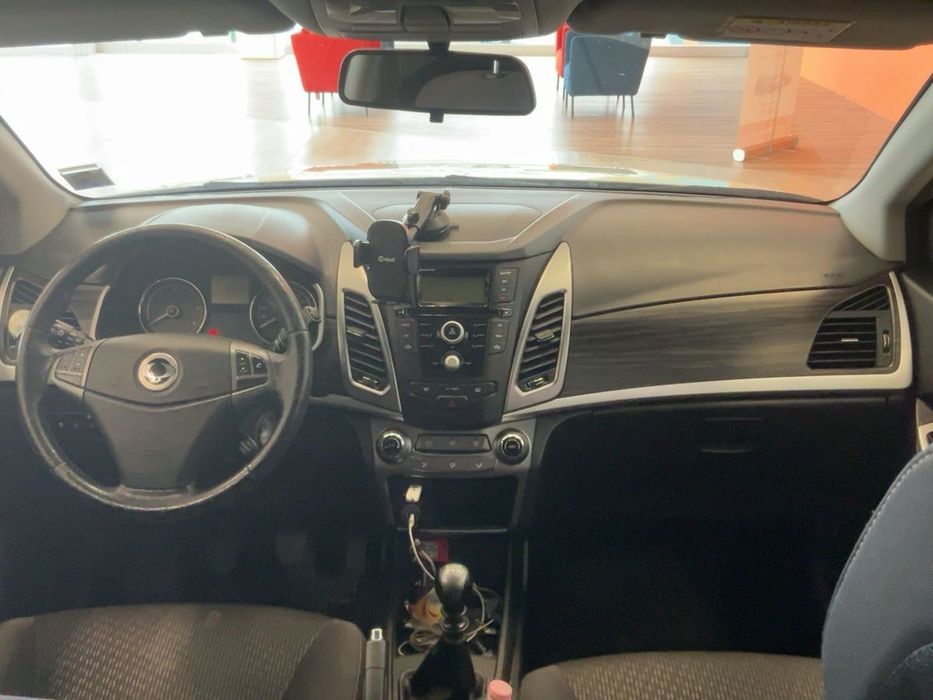 SSANGYONG Korando 2015 — imagine 4
